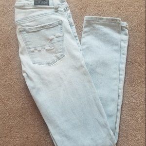 Light wash Jeans